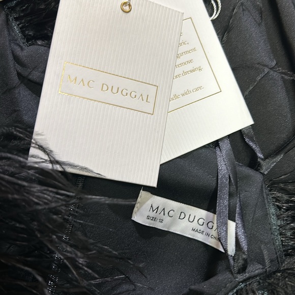 Mac Duggal 68147 Feather Trim One Shoulder Draped Dress Size 12 NWT Black - Picture 5 of 5